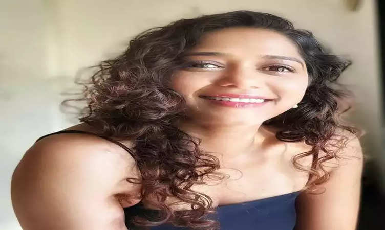 Yashashri Masurkar: Actors are selling their personal lives