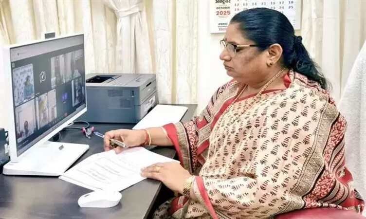 MP News: भावांतर योजना से किसानों को मिले अधिकतम लाभ, मंत्री निर्मला भूरिया ने वीडियो कॉन्फ्रेंसिंग के माध्यम से की बैठक