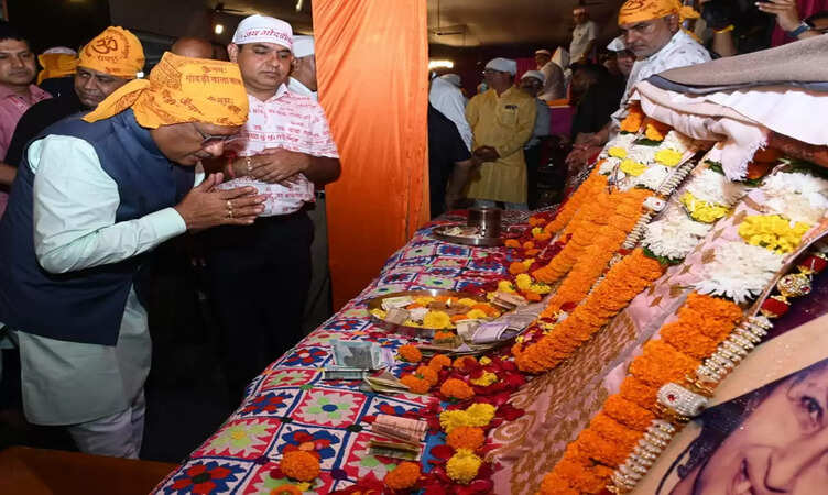 CG News: सीएम साय संत बाबा हरदास राम साहिब जी की बरसी महोत्सव में हुए शामिल,&nbsp;प्रदेशवासियों की सुख-समृद्धि की कामना&nbsp;की