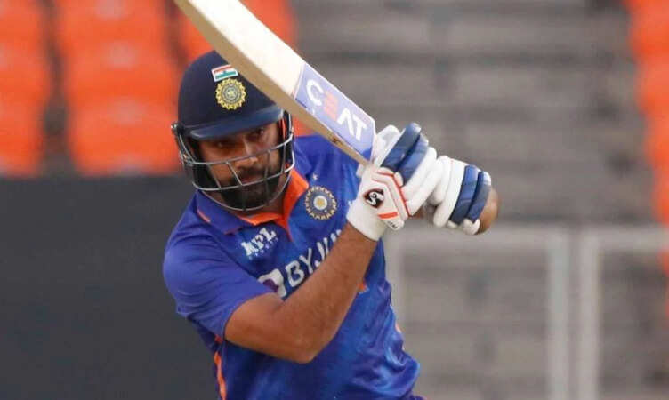 IND vs WI: रोहित शर्मा ने छोड़ी ओपनिंग, एक फैसले से 3 खिलाड़ियों को मिला मौका