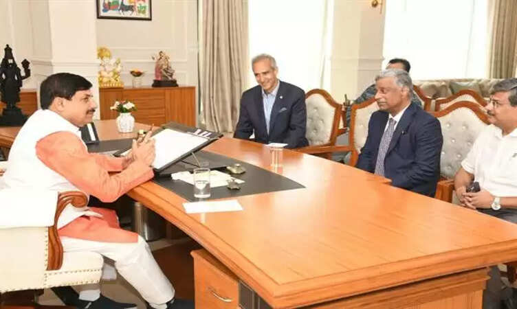 MP News: खजुराहो में ओबेरॉय समूह आरंभ करेगा पांच सितारा राजगढ़ पैलेस होटल, सीएम मोहन यादव&nbsp;को शुभारंभ के लिए किया आमंत्रित