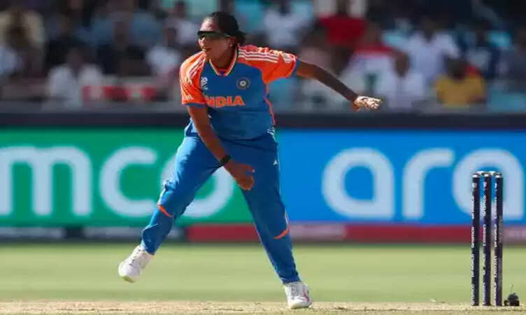 IND W Vs AUS W: भारतीय प्लेइंग इलेवन में मैच के बीच में हुआ बदलाव, राधा यादव को किया गया शामिल