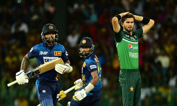 PAK vs SL: टीम इंडिया से फाइनल में टकराएगी श्रीलंका, आखिरी बॉल पर हारकर पाकिस्तान बाहर
