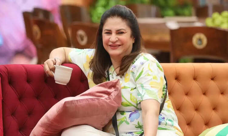 Actress Kunickaa Sadanand Sees Gaurav Khanna&rsquo;s Reality in Bigg Boss 19