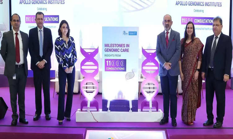 सोहा अली खान बोलीं&ndash; जीनोमिक्स है स्वस्थ जीवन की कुंजी, अपोलो हॉस्पिटल्स ने रचा इतिहास: 11,000 से ज्यादा जीनोमिक कंसल्टेशन पूरे, स्वास्थ्य सेवा में नई क्रांति