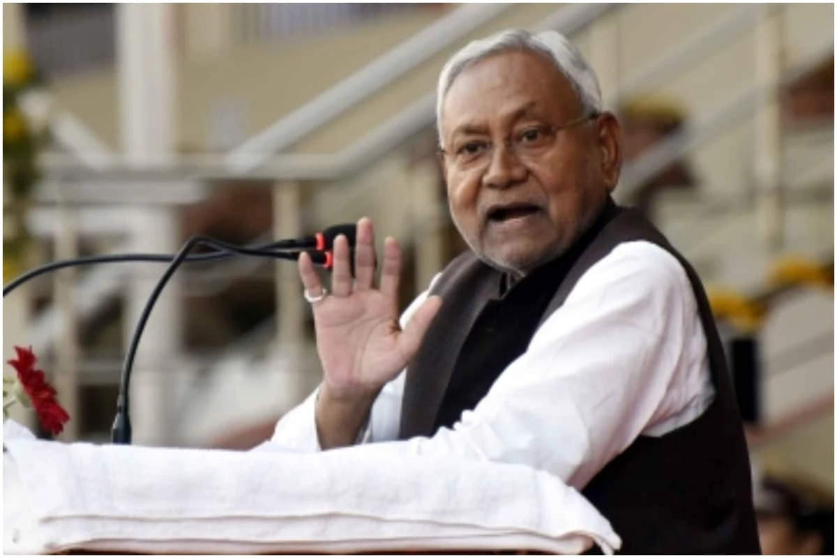 Bihar News: बिहार के CM नीतीश कुमार ने बताई असली वजह, लालू परिवार पर क्यों पड़ा ED का छापा