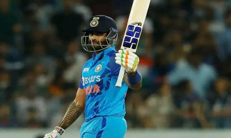 IND vs AUS: टीम इंडिया ने ऑस्ट्रेलिया को दिया 186 रनो का टारगेट, सूर्यकुमार यादव ने लगाया अर्धशतक, नए युवराज साबित होंगे&nbsp;