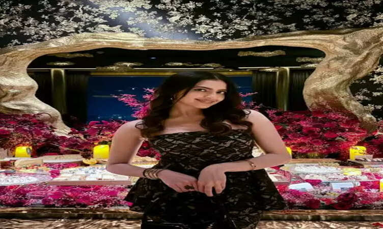 मुंबई की ग्लैमरस नाइट्स में छाईं अभिनेत्री काशिका कपूर, 2 हाई-प्रोफाइल इवेंट्स में लूटी महफ़िल&nbsp;