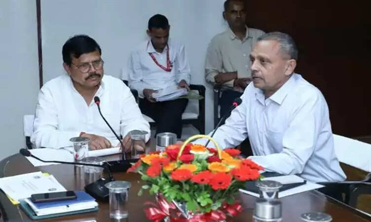 सिंहस्थ-2028 की तैयारियों की ऊर्जा मंत्री प्रद्युम्न सिंह तोमर ने की समीक्षा, कार्यों को समय पर पूरा करने के निर्देश