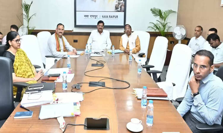 CG News: धान खरीदी व कस्टम मिलिंग नीति पर मंत्री-स्तरीय बैठक महानदी भवन में&nbsp;हुई&nbsp;संपन्न, लिए गए अहम निर्णय