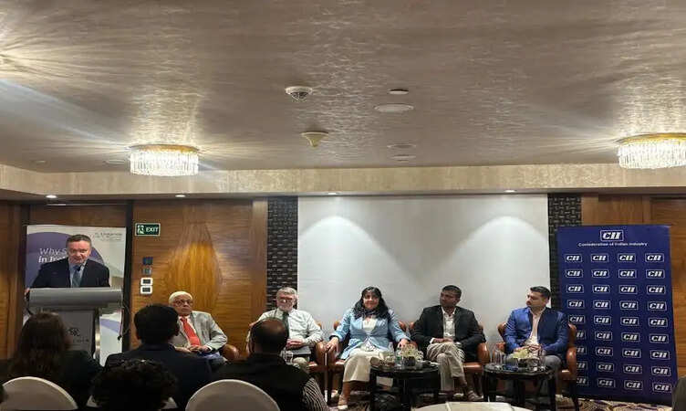 आयरलैंड की यूनिवर्सिटीज ने मुंबई में खोले अवसरों के द्वार, 17 संस्थानों ने छात्रों को दिए नए अवसरों के संकेत