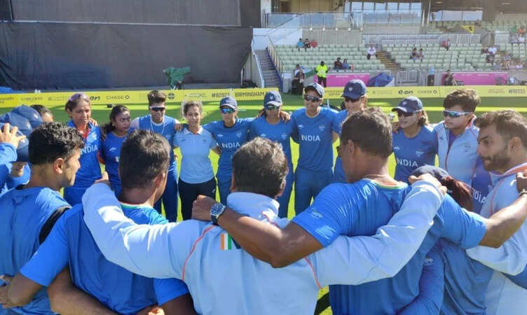 India vs England: भारतीय महिला क्रिकेट टीम कॉमनवेल्थ गेम्स में अपना मेडल पक्का करने के इरादे से शनिवार को इंग्लैंड का सामना करने उतरेगी&nbsp;