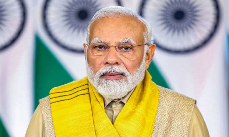 पीएम मोदी ने लोकमान्य तिलक और चंद्रशेखर आजाद की जयंती पर किया नमन