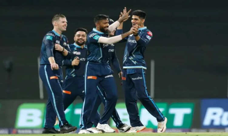 IPL 2022: क्&zwj;या आप जानते हैं LED स्&zwj;टंप्&zwj;स की कीमत? जिसे&nbsp;हार्दिक पंड्या ने एक थ्रो से तोड़ दिया