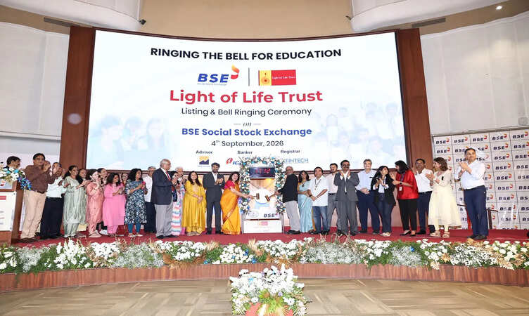 गरीबी की पीढ़ियों पुरानी जंजीर तोड़ने की पहल, लाइट ऑफ लाइफ ट्रस्ट की बीएसई एसएसई पर एंट्री
