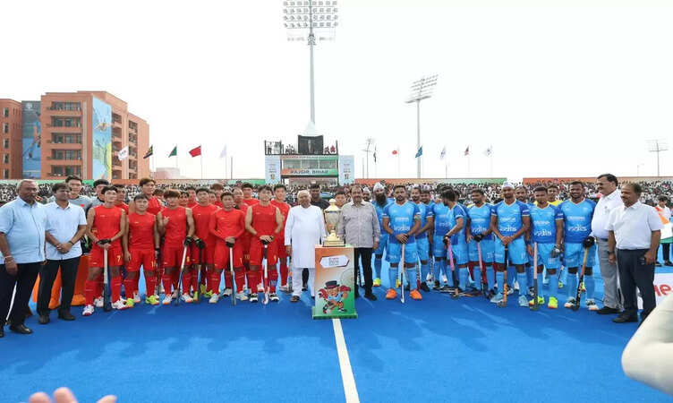सीएम&nbsp;नीतीश ने&nbsp;राजगीर में किया हीरो एशिया हॉकी कप-2025 का&nbsp;शुभारम्भ,&nbsp;भारतीय टीम ने जीत के साथ किया आगाज