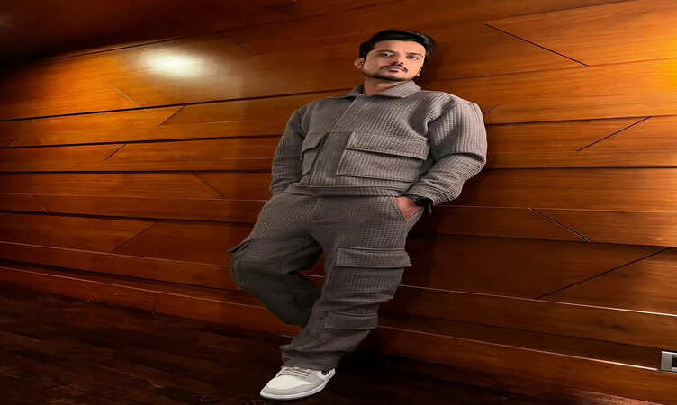 WHO IS AASIF KHAN? MEET THE &lsquo;PANCHAYAT&rsquo; FAME ACTOR ENTERING BIGG BOSS 20