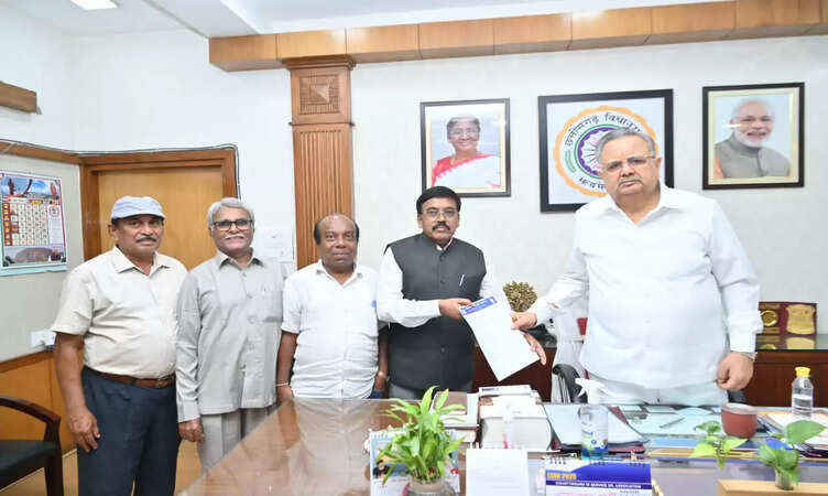 छत्तीसगढ़ विधानसभा परिसर में स्थापित होगी बाबा साहेब डॉ. भीमराव अंबेडकर की 25 फीट से ऊंची भव्य प्रतिमा