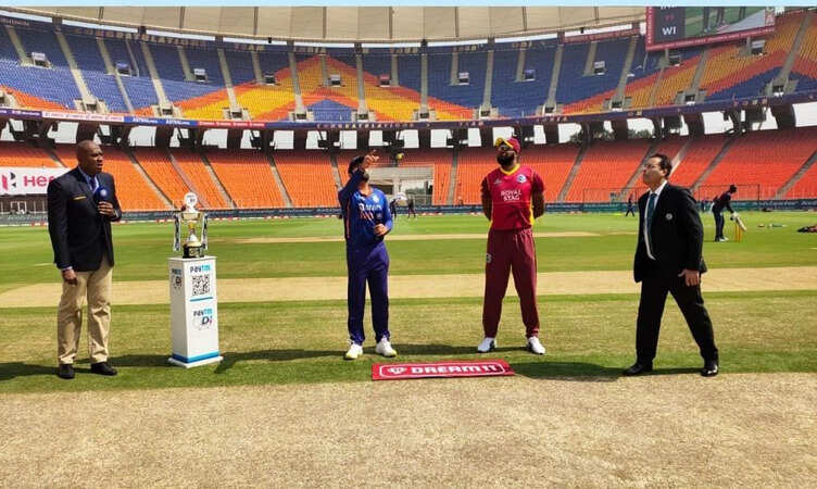 IND vs WI, 1st ODI: भारत ने टॉस जीता, पहले गेंदबाजी करने का किया फैसला&nbsp;