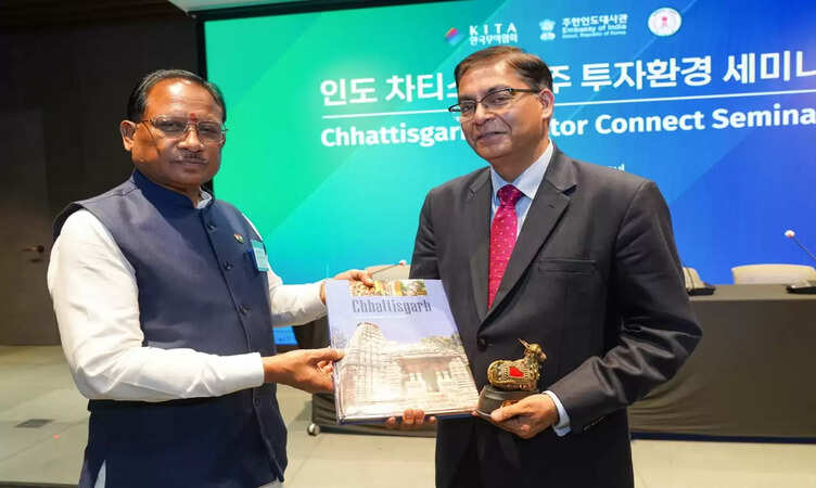 मुख्यमंत्री साय ने दक्षिण कोरिया प्रवास के दौरान निवेशकों को छत्तीसगढ़ में निवेश हेतु किया आमंत्रित