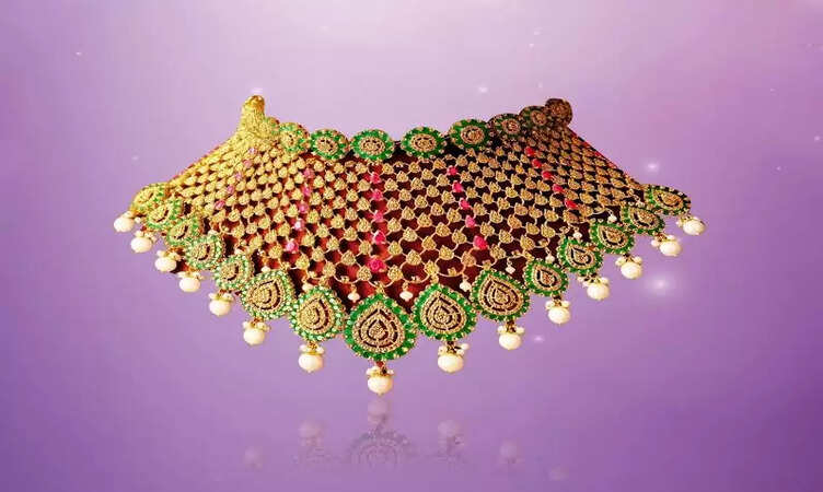 192 सालों की परंपरा और भरोसे का प्रतीक PNG Jewellers लाया है अपना खास 'Pure Price Offer' – के साथ!