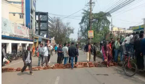Jharkhand: रांची में बड़ा हादसा, दीवार गिरने के कारण 2 बच्चियों की मौत