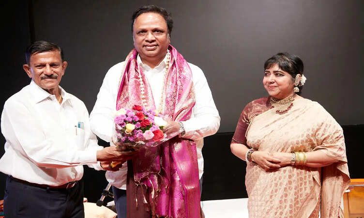 'शाम-ए-अख्तरी' में पद्मश्री डॉ. सोमा घोष&nbsp;ने बेगम अख्तर की यादों को फिर किया जीवंत