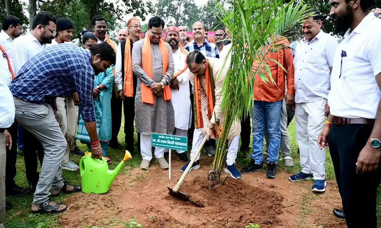 CG News: ऑयल पाम की खेती से किसानों के जीवन में आएगी खुशहाली: स्वास्थ्य मंत्री श्याम बिहारी जायसवाल