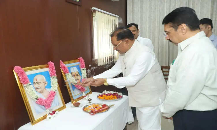 CG&nbsp;News: सत्य, अहिंसा और सादगी के आदर्श हमें राष्ट्रसेवा की प्रेरणा देते रहेंगे: मुख्यमंत्री&nbsp;साय