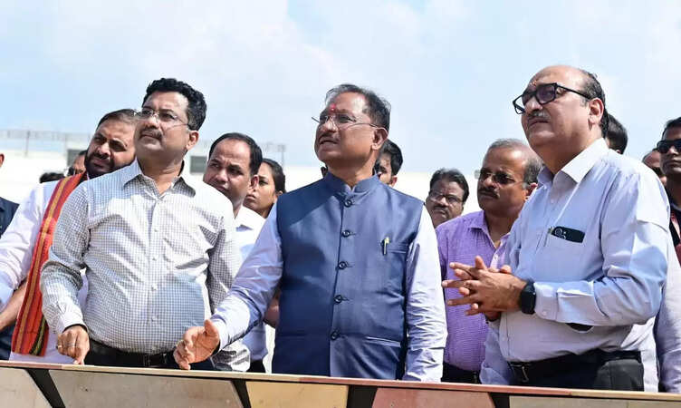 PM नरेंद्र मोदी जी का प्रवास प्रदेश के लिए गौरव का अवसर, प्रत्येक व्यवस्था हो गरिमामय और त्रुटिरहित- सीएम विष्णु देव साय 