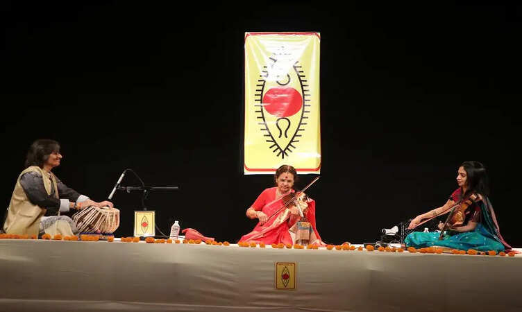 मुंबई-पुणे में गूंजा भारतीय शास्त्रीय संगीत का जादू: &lsquo;अनहद&rsquo; महोत्सव ने युवाओं को जोड़ा भारतीय संस्कृति से&nbsp;