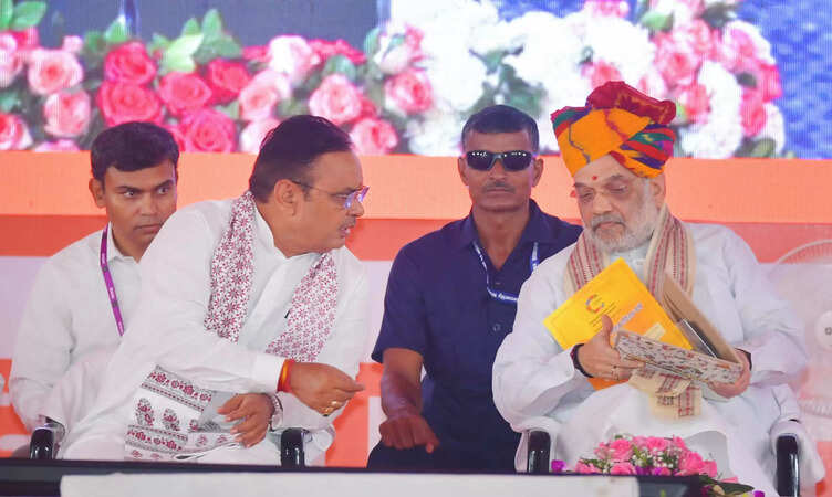 प्रधानमंत्री के नेतृत्व और केंद्रीय गृह एवं सहकारिता मंत्री अमित शाह के मार्गदर्शन में देश रच रहा नए कीर्तिमान