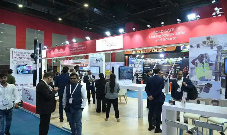 दिल्ली में ट्रैफिक इन्फ्राटेक एक्सपो: स्मार्ट मोबिलिटी के साथ भारत के ट्रैफिक सिस्टम का नया युग